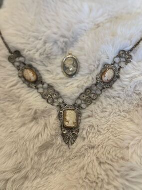 Vintage Cameo Statement Necklace and Pendant Set - Silver and Cream